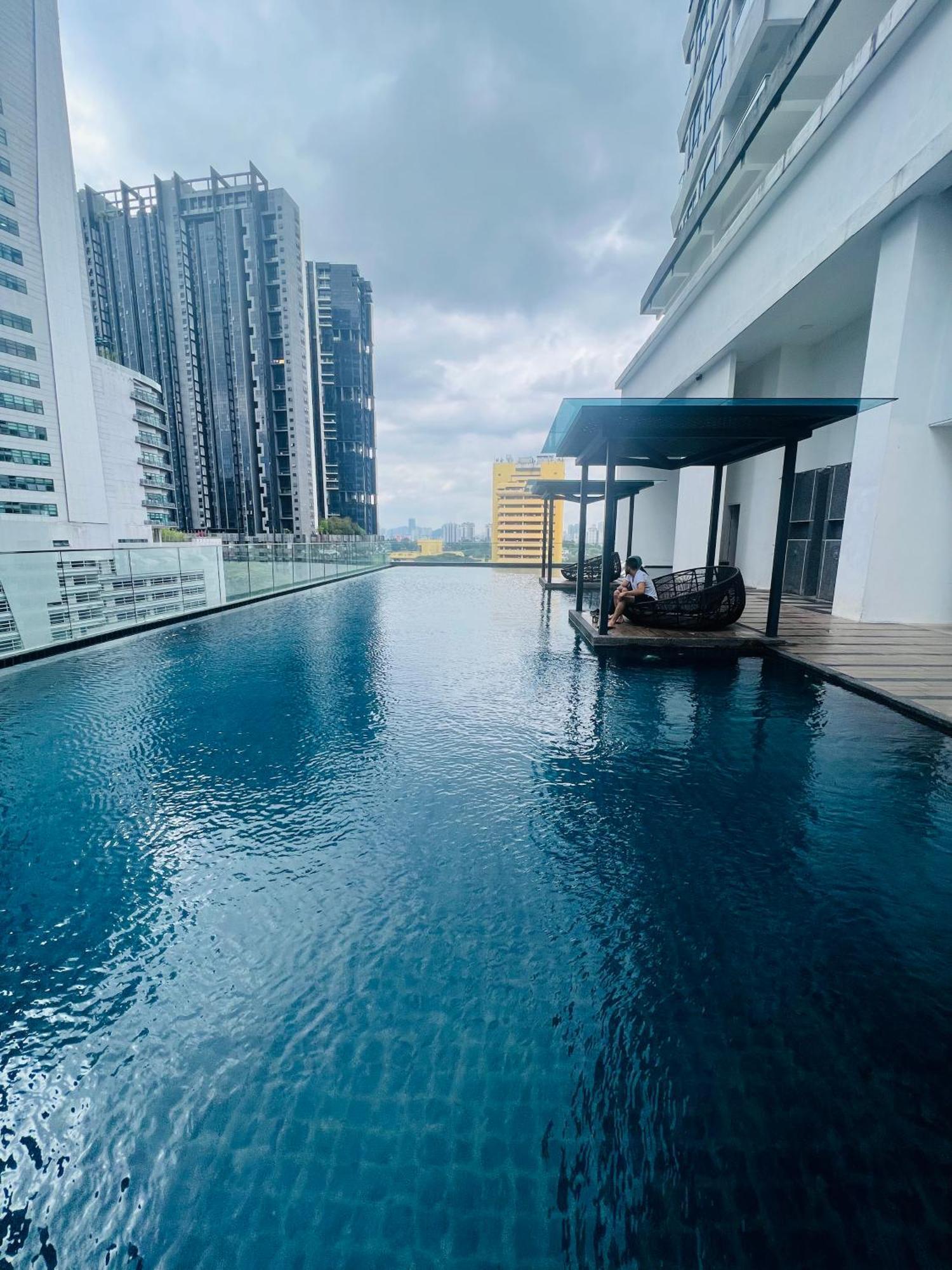 Reizz Residence By D'Amour Kuala Lumpur Eksteriør bilde