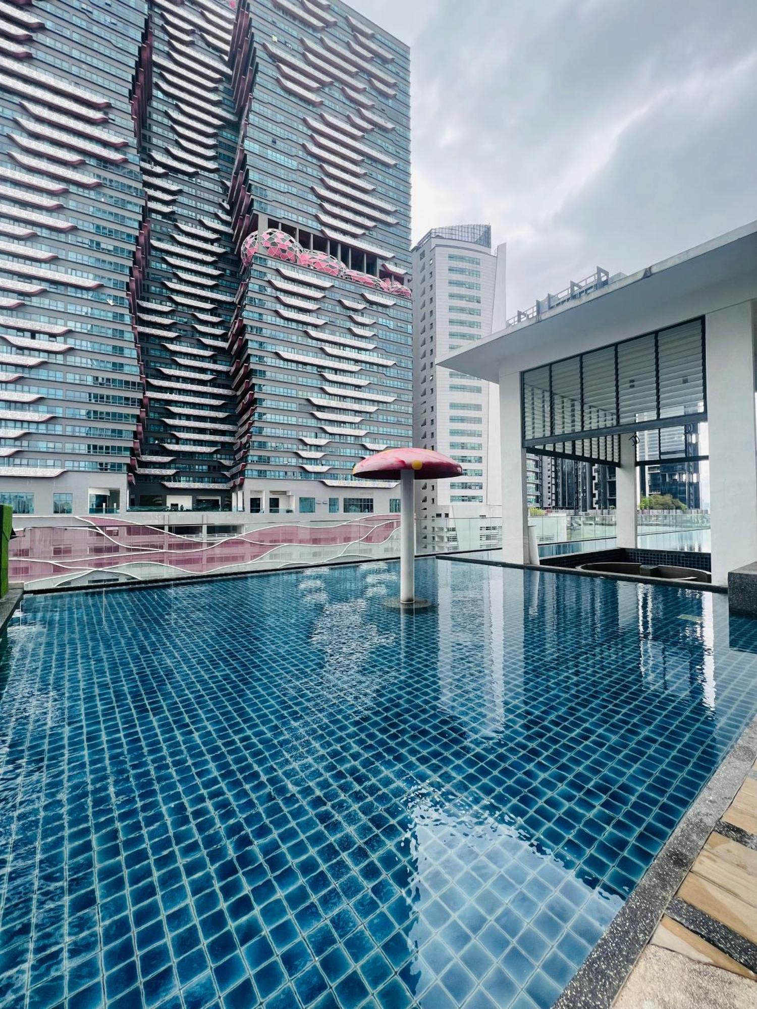 Reizz Residence By D'Amour Kuala Lumpur Eksteriør bilde